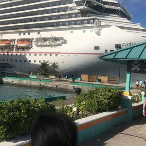 Meet your Posher, Wendell